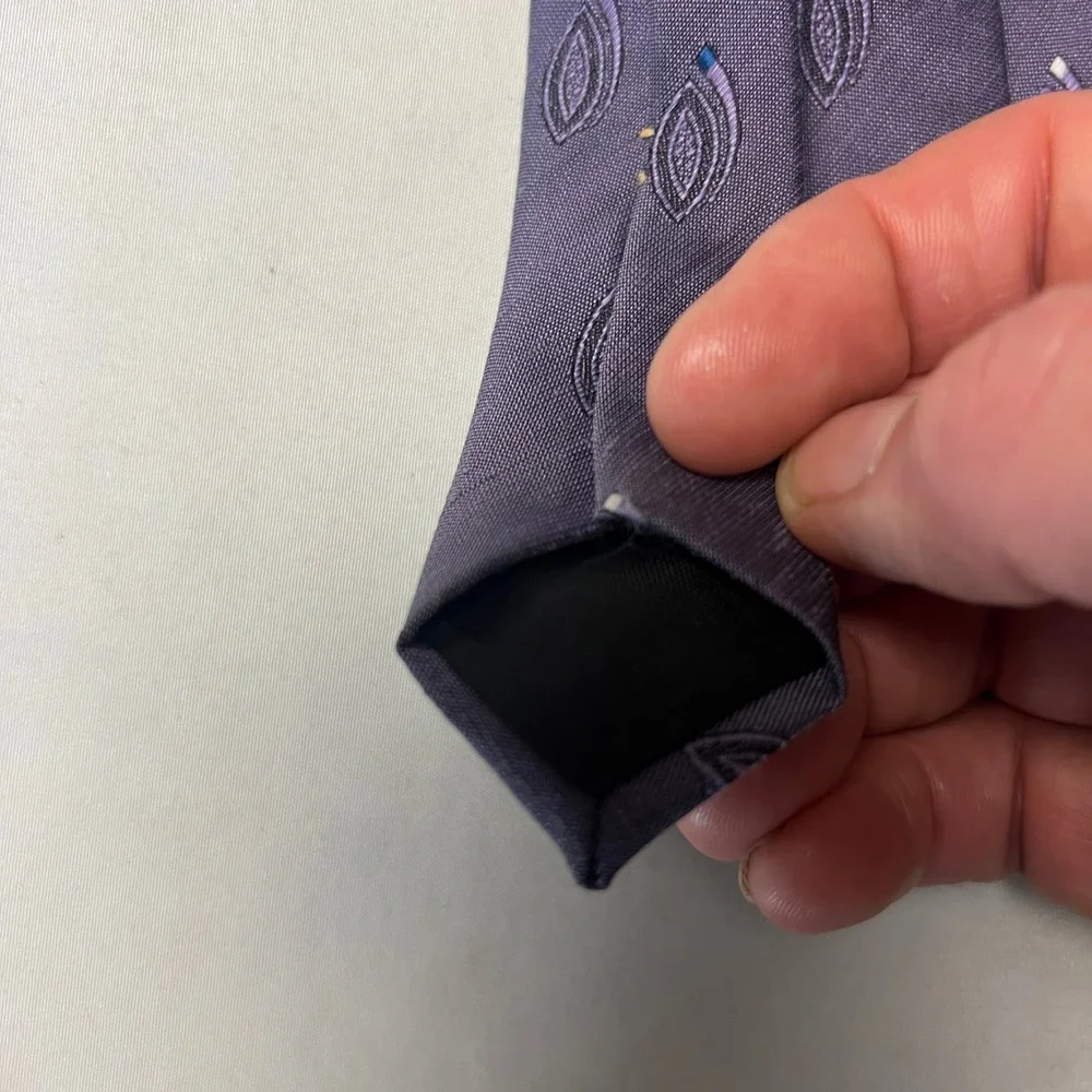 Austin Manor Mens Necktie Purple Paisley Print‎ Business Career Formal Tie